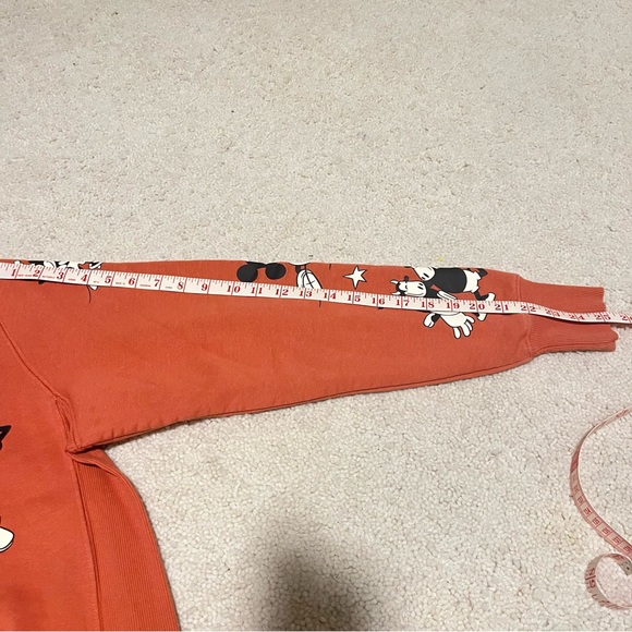 Disney Mickey and Minnie Mouse Vintage-Style Pullover Sweatshirt Small  Rare - Picture 9 of 10